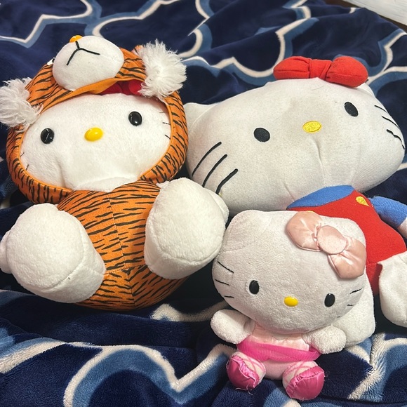 Ty Other - Hello kitty bundle plushie